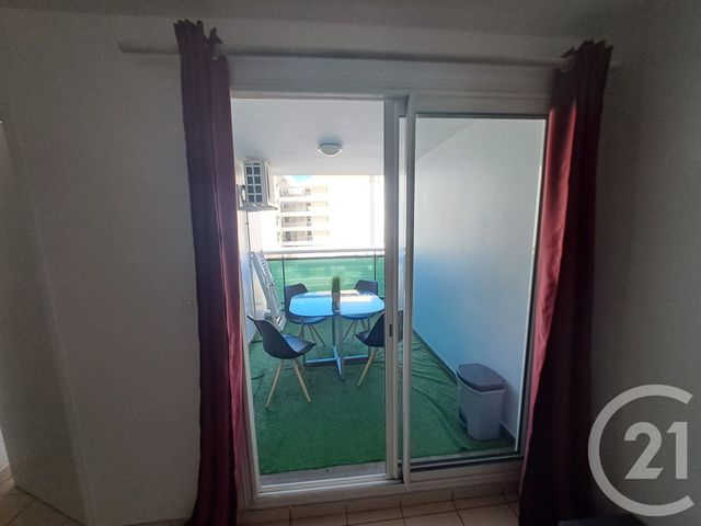 Appartement F2 à vendre - 2 pièces - 28.7 m2 - ST DENIS - 974 - REUNION - Century 21 Lancastel