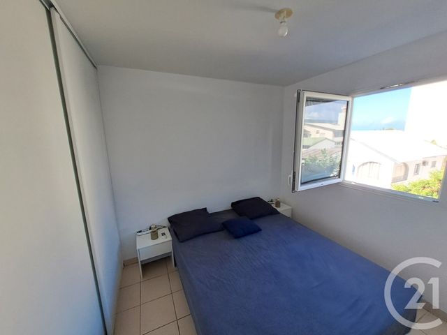Appartement F2 à vendre - 2 pièces - 28.7 m2 - ST DENIS - 974 - REUNION - Century 21 Lancastel