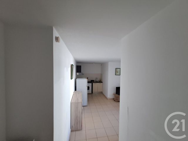 Appartement F2 à vendre - 2 pièces - 28.7 m2 - ST DENIS - 974 - REUNION - Century 21 Lancastel