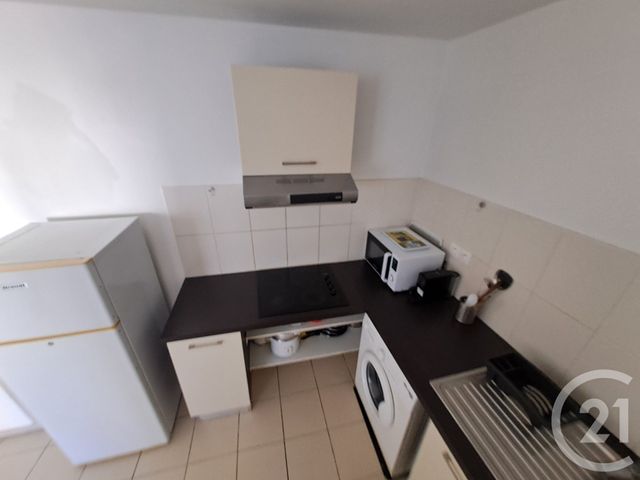 Appartement F2 à vendre - 2 pièces - 28.7 m2 - ST DENIS - 974 - REUNION - Century 21 Lancastel