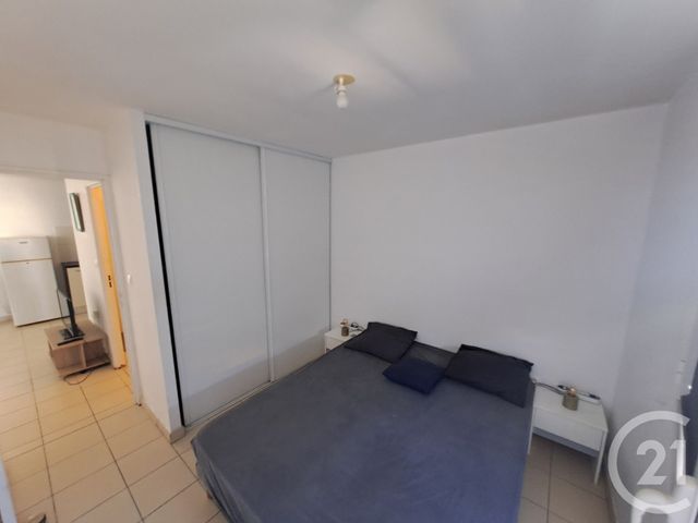 Appartement F2 à vendre - 2 pièces - 28.7 m2 - ST DENIS - 974 - REUNION - Century 21 Lancastel