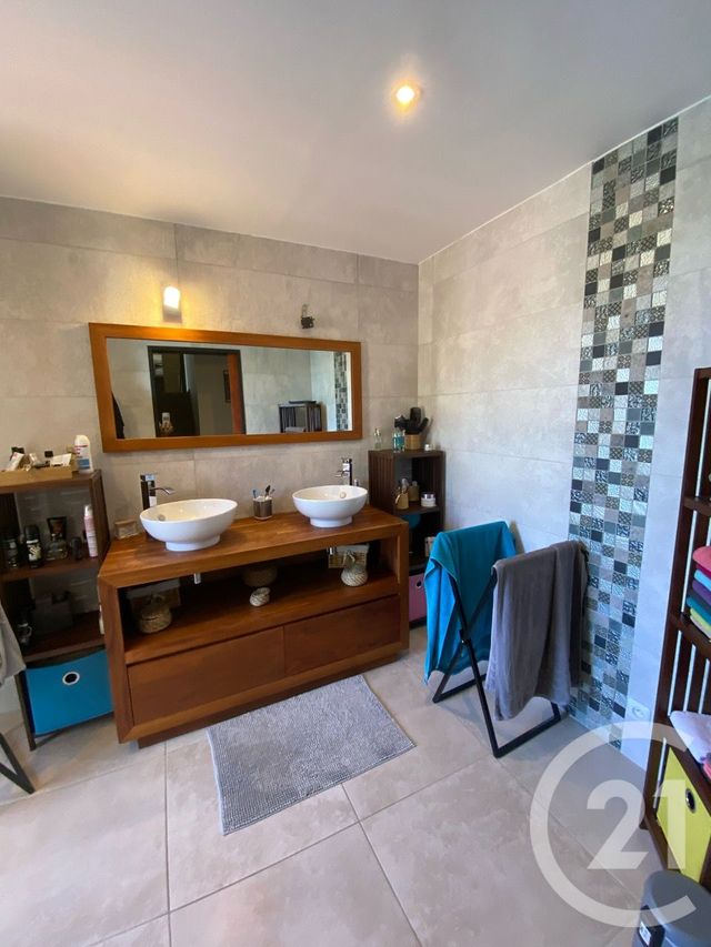 maison à vendre - 7 pièces - 252.0 m2 - ST DENIS - 974 - REUNION - Century 21 Lancastel