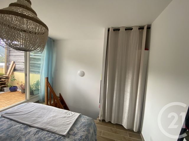Appartement F2 à vendre - 2 pièces - 32.81 m2 - ST DENIS - 974 - REUNION - Century 21 Lancastel