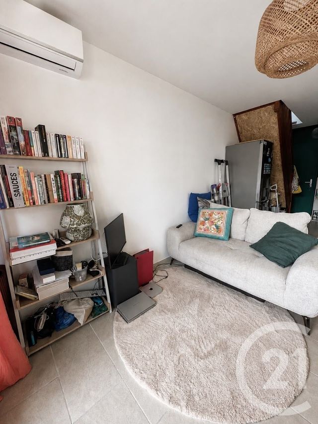 Appartement F2 à vendre - 2 pièces - 32.81 m2 - ST DENIS - 974 - REUNION - Century 21 Lancastel