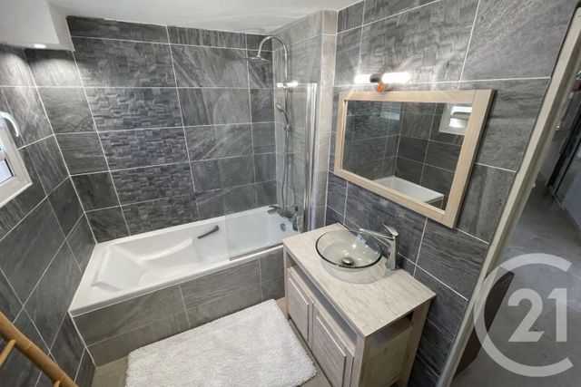 maison à vendre - 5 pièces - 146.2 m2 - ST DENIS - 974 - REUNION - Century 21 Lancastel