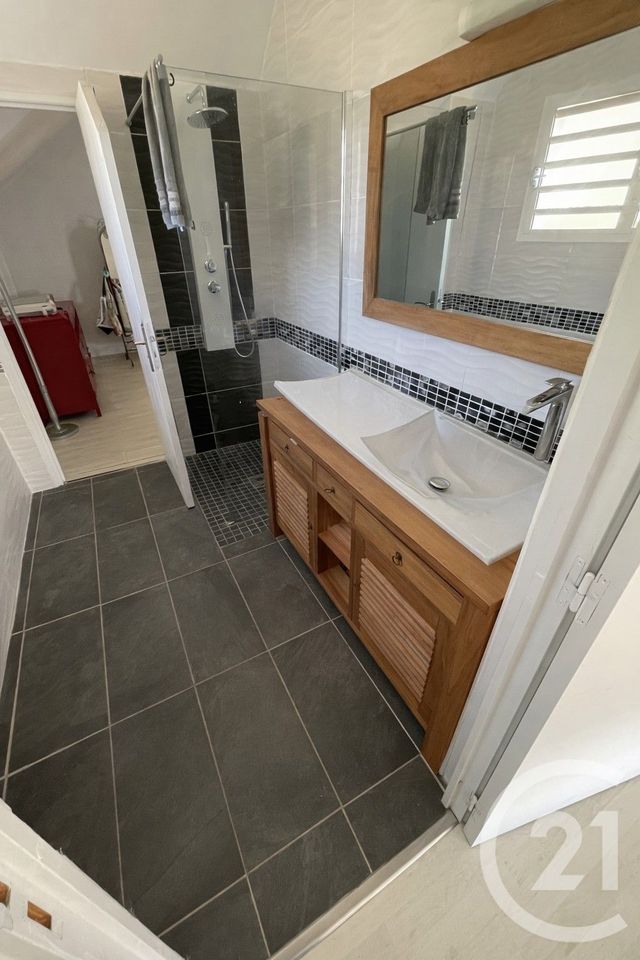 maison à vendre - 5 pièces - 146.2 m2 - ST DENIS - 974 - REUNION - Century 21 Lancastel