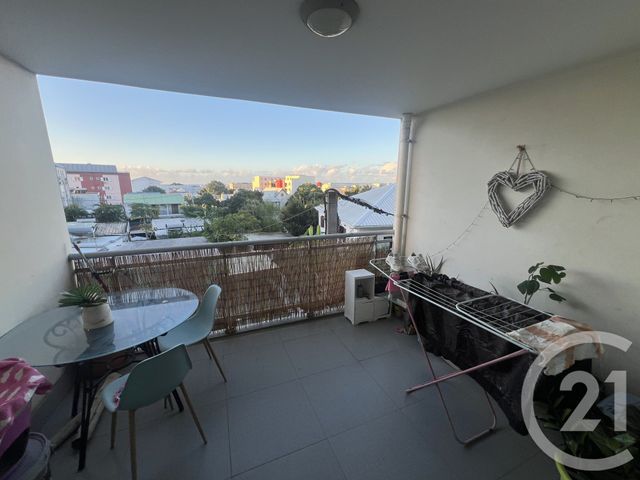 Appartement F2 à vendre - 2 pièces - 48.18 m2 - ST DENIS - 974 - REUNION - Century 21 Lancastel
