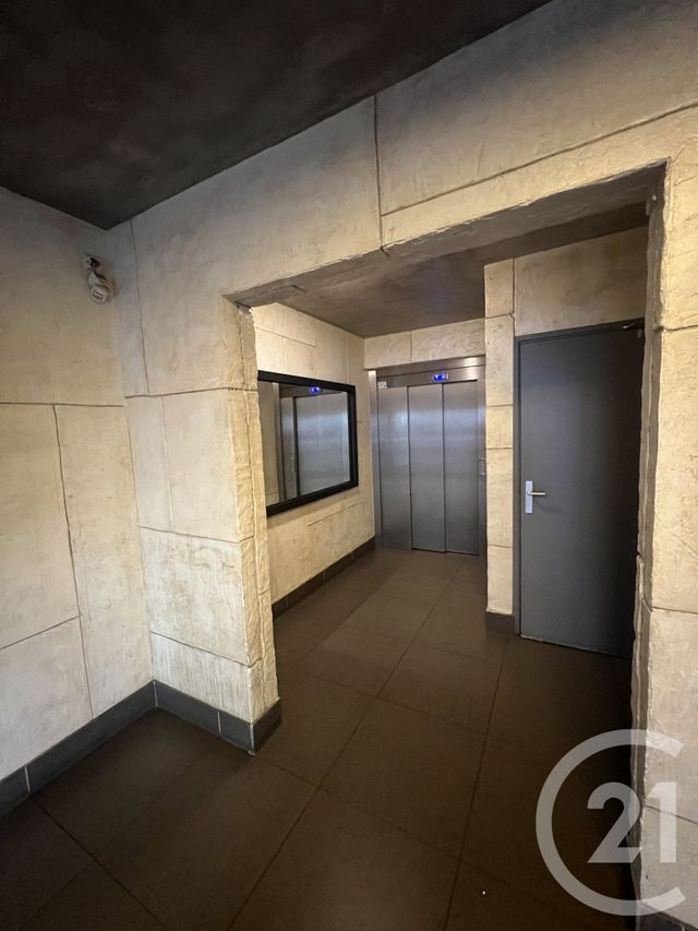 Appartement F2 à vendre - 2 pièces - 48.18 m2 - ST DENIS - 974 - REUNION - Century 21 Lancastel