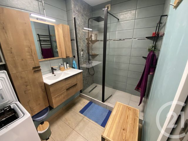 Appartement F2 à vendre - 2 pièces - 43.1 m2 - ST DENIS - 974 - REUNION - Century 21 Lancastel