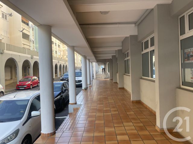Appartement F2 à vendre - 2 pièces - 43.1 m2 - ST DENIS - 974 - REUNION - Century 21 Lancastel