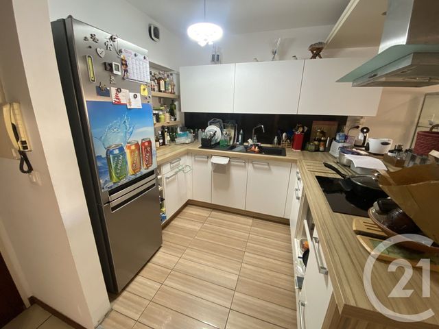 Appartement F2 à vendre - 2 pièces - 43.1 m2 - ST DENIS - 974 - REUNION - Century 21 Lancastel