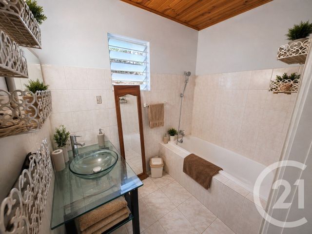 maison à vendre - 4 pièces - 77.46 m2 - ST PAUL - 974 - REUNION - Century 21 Lancastel