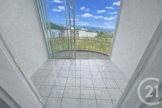 Appartement F2 à vendre LA POSSESSION