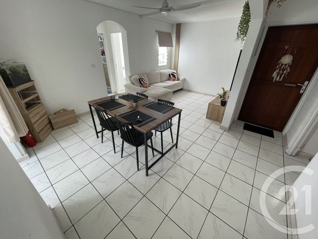 Appartement F2 à vendre - 2 pièces - 49.26 m2 - LA POSSESSION - 974 - REUNION - Century 21 Lancastel