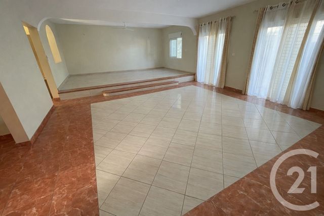 maison à vendre - 8 pièces - 352.01 m2 - ST DENIS - 974 - REUNION - Century 21 Lancastel