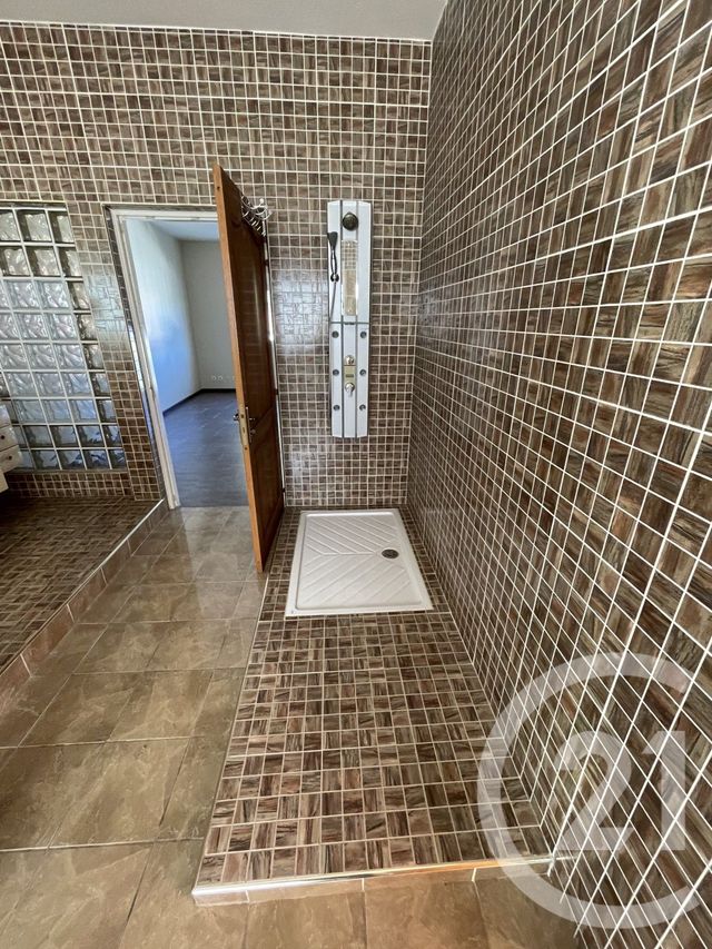 maison à vendre - 8 pièces - 352.01 m2 - ST DENIS - 974 - REUNION - Century 21 Lancastel