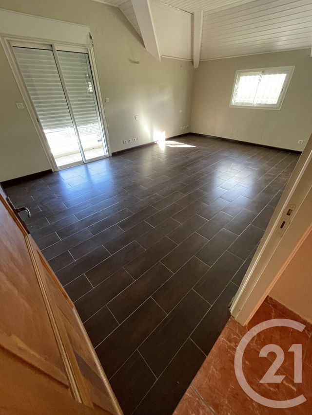 maison à vendre - 8 pièces - 352.01 m2 - ST DENIS - 974 - REUNION - Century 21 Lancastel