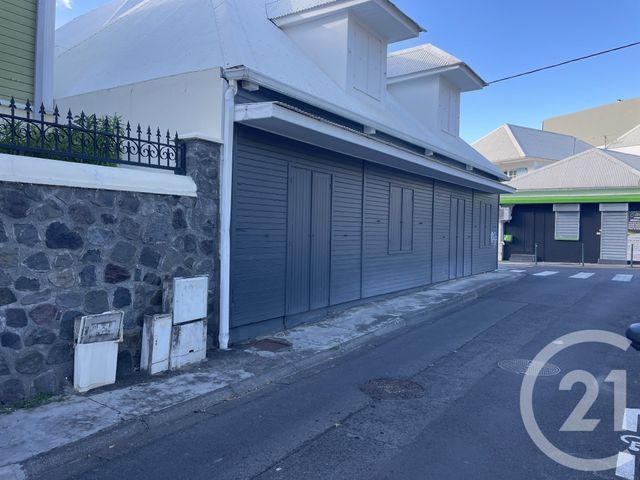 maison à vendre - 8 pièces - 352.01 m2 - ST DENIS - 974 - REUNION - Century 21 Lancastel