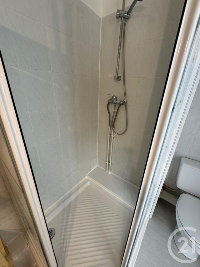 Appartement F1 à vendre - 1 pièce - 33.0 m2 - ST DENIS - 974 - REUNION - Century 21 Lancastel