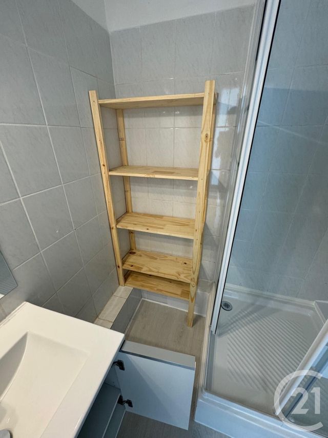 Appartement F1 à vendre - 1 pièce - 33.0 m2 - ST DENIS - 974 - REUNION - Century 21 Lancastel