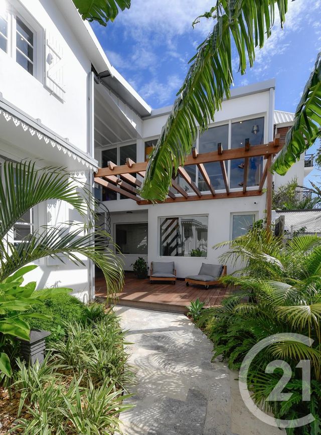 maison à vendre - 15 pièces - 264.0 m2 - ST DENIS - 974 - REUNION - Century 21 Lancastel