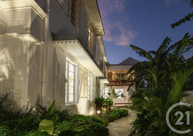 maison à vendre - 15 pièces - 264.0 m2 - ST DENIS - 974 - REUNION - Century 21 Lancastel