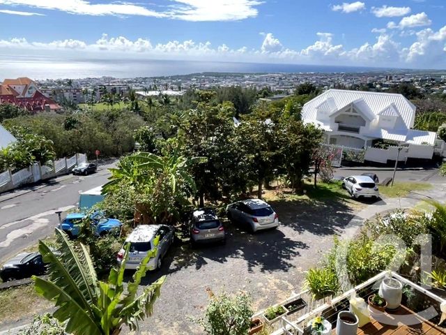 Appartement F1 à vendre - 1 pièce - 30.96 m2 - ST DENIS - 974 - REUNION - Century 21 Lancastel