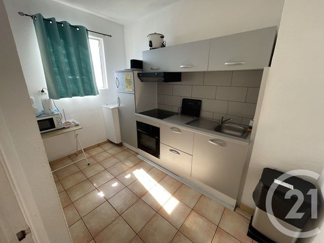 Appartement F1 à vendre - 1 pièce - 30.96 m2 - ST DENIS - 974 - REUNION - Century 21 Lancastel