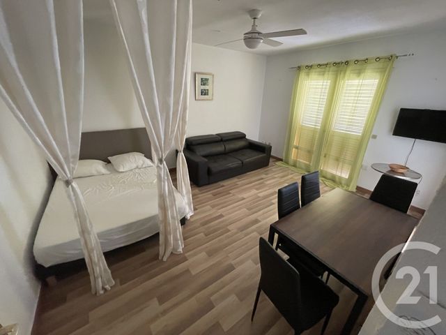 Appartement F1 à vendre - 1 pièce - 30.96 m2 - ST DENIS - 974 - REUNION - Century 21 Lancastel