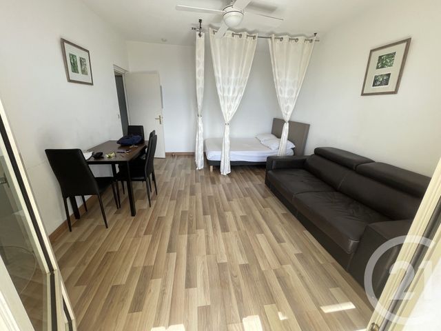 Appartement F1 à vendre - 1 pièce - 30.96 m2 - ST DENIS - 974 - REUNION - Century 21 Lancastel