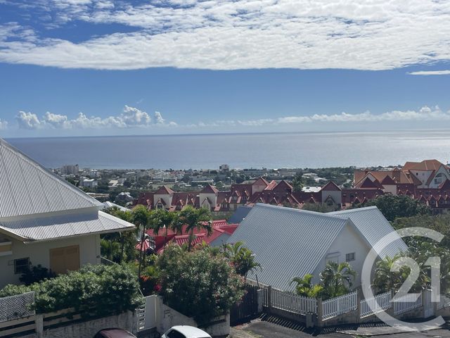 Appartement F1 à vendre - 1 pièce - 30.96 m2 - ST DENIS - 974 - REUNION - Century 21 Lancastel