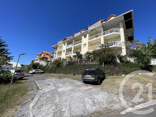 Appartement F1 à vendre - 1 pièce - 30.96 m2 - ST DENIS - 974 - REUNION - Century 21 Lancastel