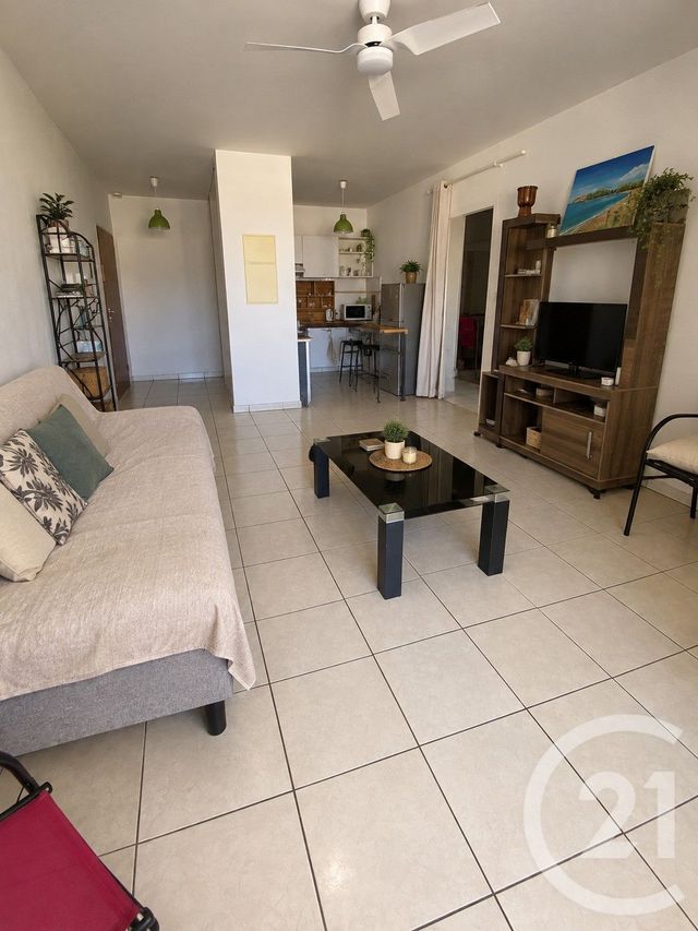 Appartement T2 à vendre - 2 pièces - 47.6 m2 - ST DENIS - 974 - REUNION - Century 21 Lancastel