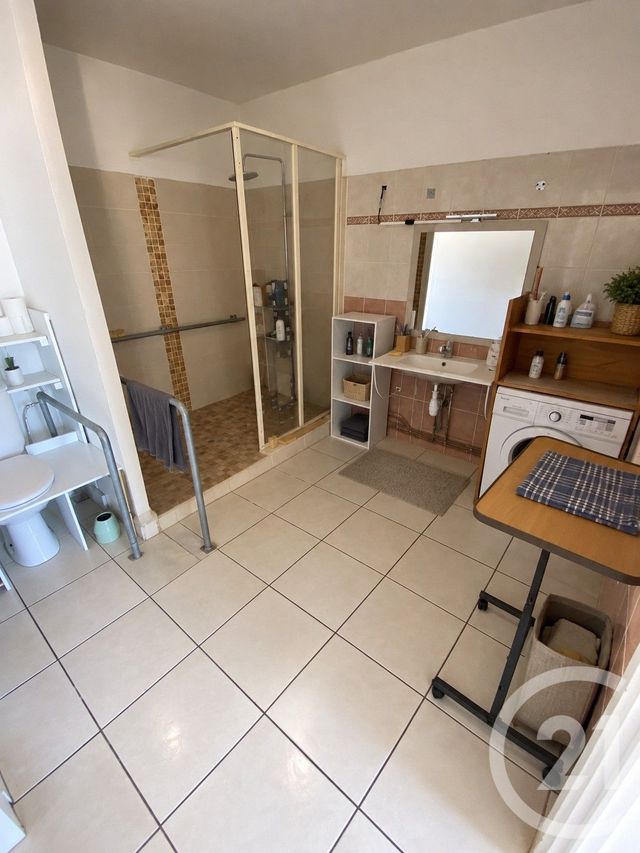Appartement T2 à vendre - 2 pièces - 47.6 m2 - ST DENIS - 974 - REUNION - Century 21 Lancastel