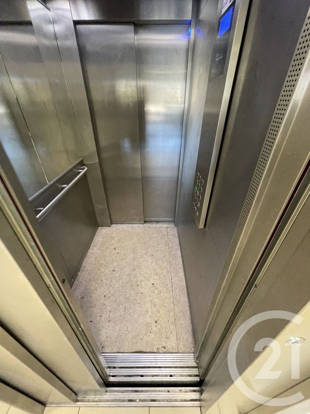 Appartement F3 à vendre - 3 pièces - 63.42 m2 - ST DENIS - 974 - REUNION - Century 21 Lancastel