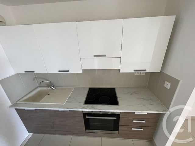 Appartement F3 à vendre - 3 pièces - 63.42 m2 - ST DENIS - 974 - REUNION - Century 21 Lancastel