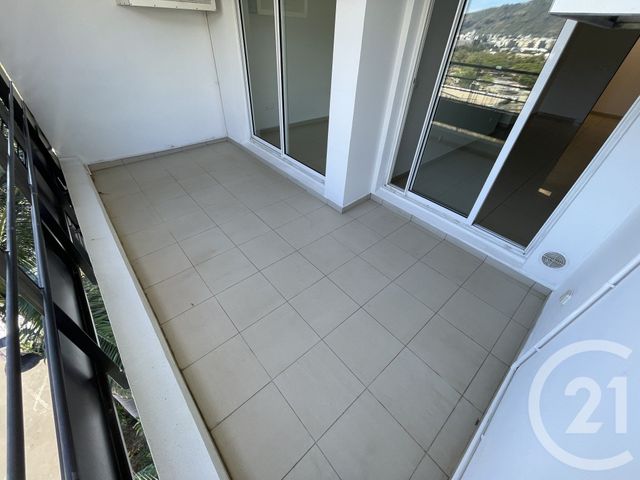 Appartement F3 à vendre - 3 pièces - 63.42 m2 - ST DENIS - 974 - REUNION - Century 21 Lancastel