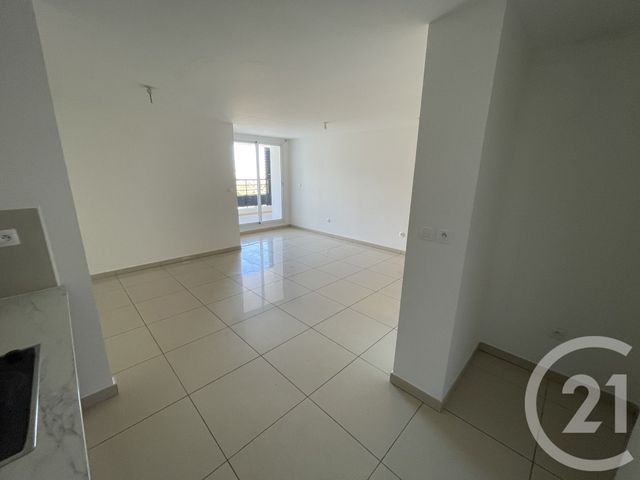 Appartement F3 à vendre - 3 pièces - 63.42 m2 - ST DENIS - 974 - REUNION - Century 21 Lancastel