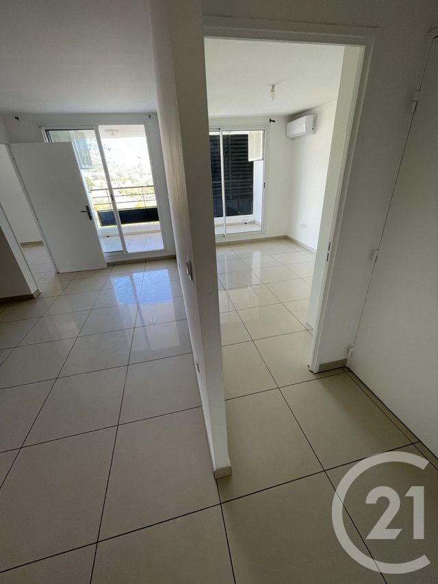 Appartement F3 à vendre - 3 pièces - 63.42 m2 - ST DENIS - 974 - REUNION - Century 21 Lancastel
