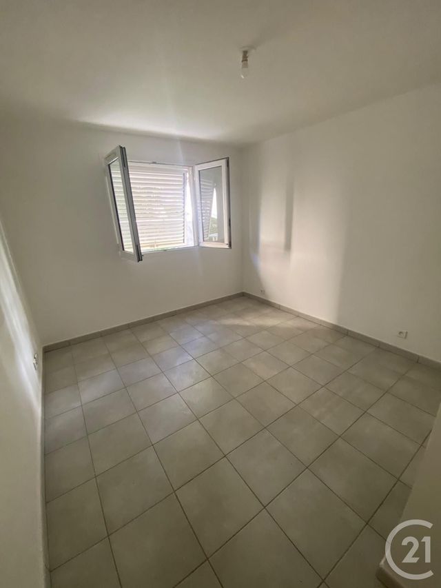 Appartement F2 à vendre - 2 pièces - 45.74 m2 - ST DENIS - 974 - REUNION - Century 21 Lancastel