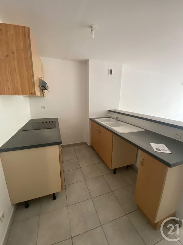 Appartement F2 à vendre - 2 pièces - 45.74 m2 - ST DENIS - 974 - REUNION - Century 21 Lancastel