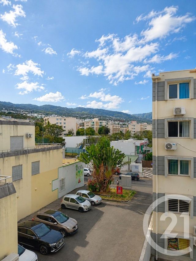 Appartement Studio à vendre - 1 pièce - 26.8 m2 - ST DENIS - 974 - REUNION - Century 21 Lancastel
