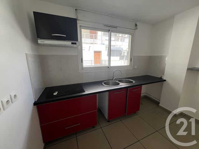Appartement F4 à vendre - 4 pièces - 100.75 m2 - ST DENIS - 974 - REUNION - Century 21 Lancastel