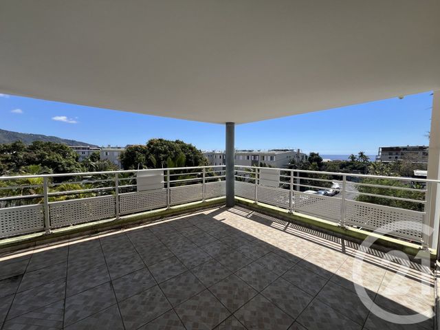 Appartement F4 à vendre - 4 pièces - 100.75 m2 - ST DENIS - 974 - REUNION - Century 21 Lancastel