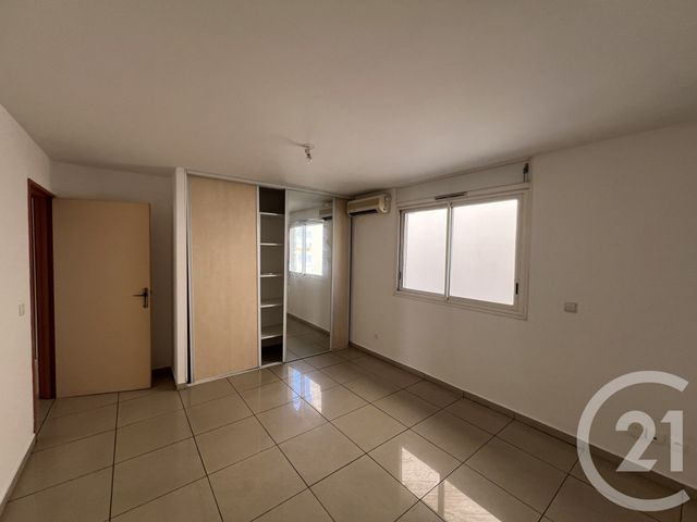 Appartement F4 à vendre - 4 pièces - 100.75 m2 - ST DENIS - 974 - REUNION - Century 21 Lancastel