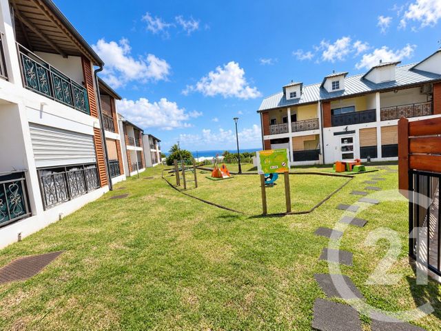 Appartement F3 à vendre - 3 pièces - 67.0 m2 - ST DENIS - 974 - REUNION - Century 21 Lancastel