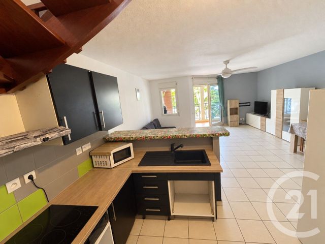 Appartement F3 à vendre - 3 pièces - 67.0 m2 - ST DENIS - 974 - REUNION - Century 21 Lancastel