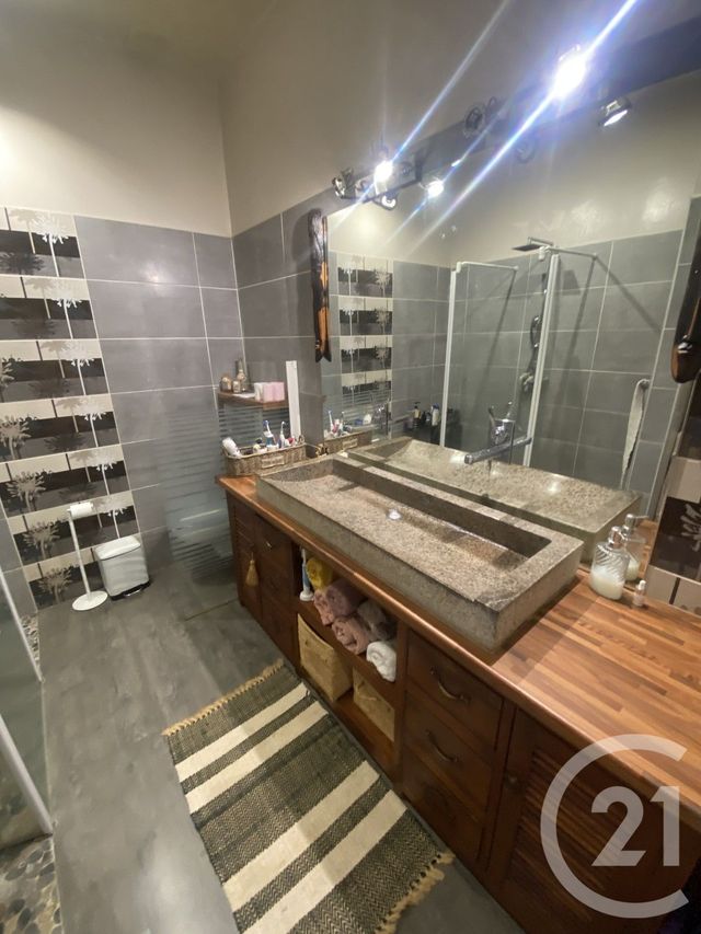 maison à vendre - 13 pièces - 284.0 m2 - ST DENIS - 974 - REUNION - Century 21 Lancastel