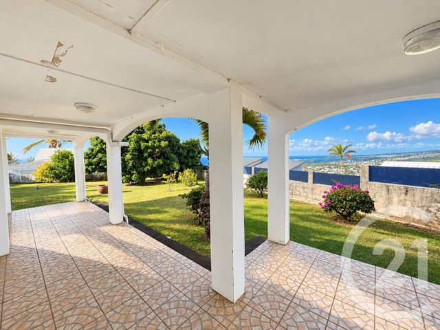 maison à vendre - 7 pièces - 165.5 m2 - ST DENIS - 974 - REUNION - Century 21 Lancastel
