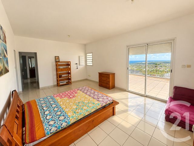 maison à vendre - 7 pièces - 165.5 m2 - ST DENIS - 974 - REUNION - Century 21 Lancastel